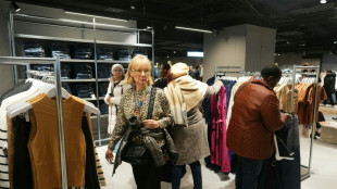 Shein &eacute;chappe pour l'heure &agrave; une suspension mais reste sous &eacute;troite surveillance