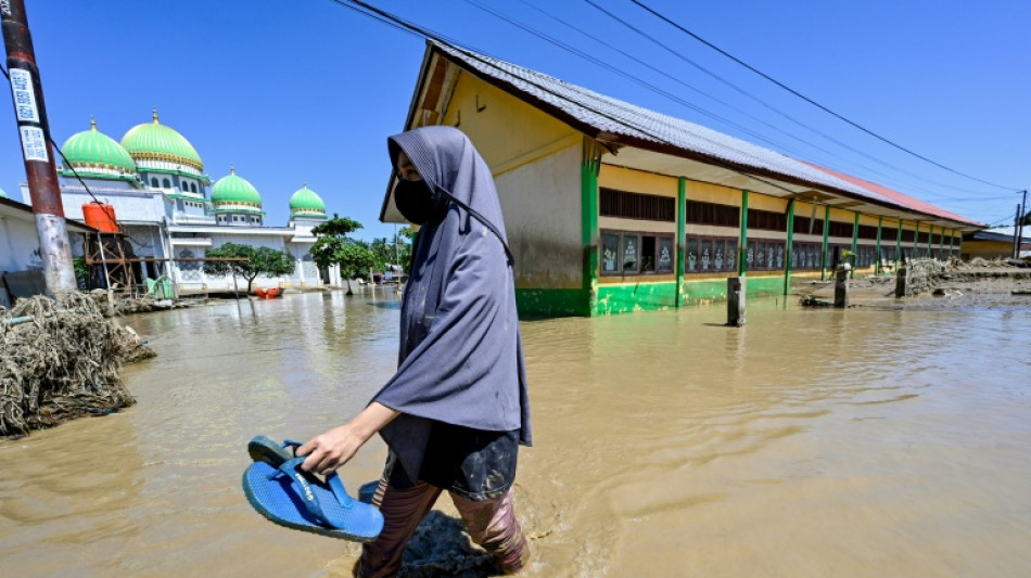 M&aacute;s de 1.200 muertos por inundaciones en Asia