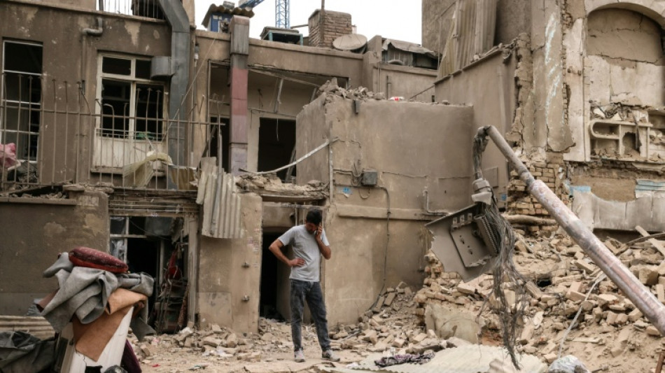 Ir&aacute;n entierra a Larijani y jura vengar su muerte