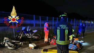 Incidente nel Comasco nella notte, morti due ragazzi in moto