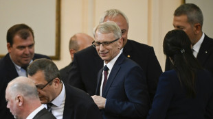Bulgariens Parlament stimmt nach zweij&auml;hrigem Patt f&uuml;r pro-europ&auml;ische Regierung