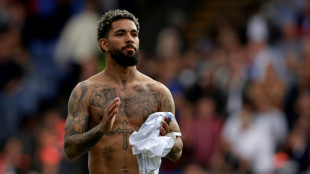 Juventus anuncia contratação de Douglas Luiz do Aston Villa