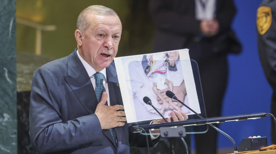 Erdogan, a Gaza raggiunto il punto pi&ugrave; basso dell'umanit&agrave;