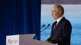 Putin: tropas ocidentais na Ucrânia serão 'alvos legítimos' para o Exército russo