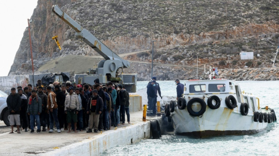 Fl&uuml;chtlingsboot mit 50 Menschen vor Kreta gekentert: Mindestens drei Tote