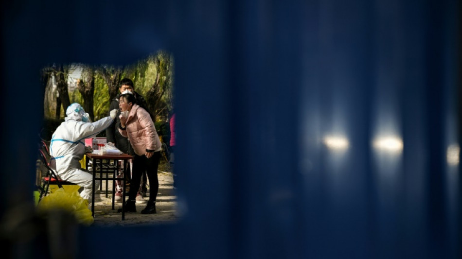 Wachsende Wut &uuml;ber Corona-Politik nach t&ouml;dlichem Wohnhausbrand in Xinjiang