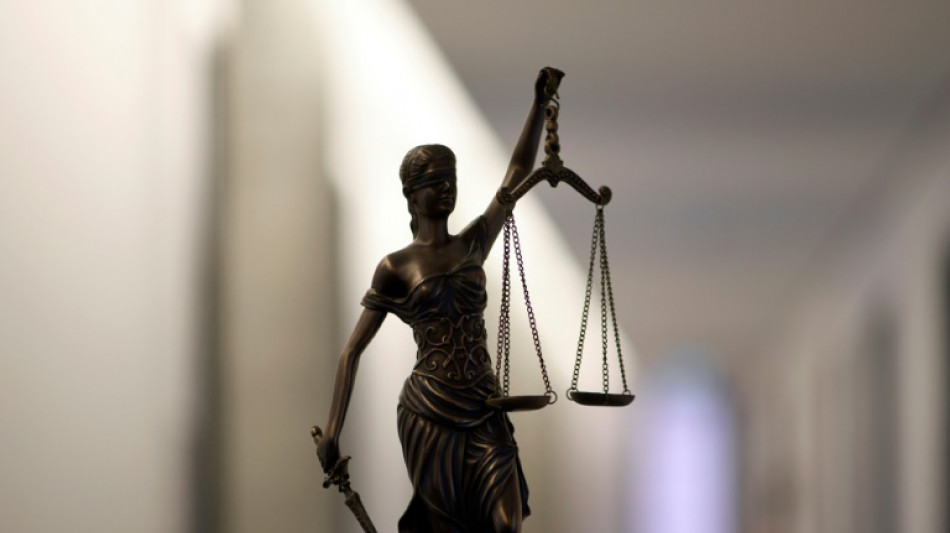 Arzt wegen Unterst&uuml;tzung von Selbstt&ouml;tung einer Frau in Berlin angeklagt