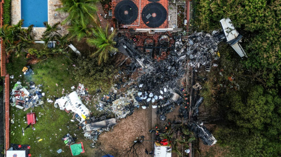 Workers begin recovering bodies from Brazil plane crash