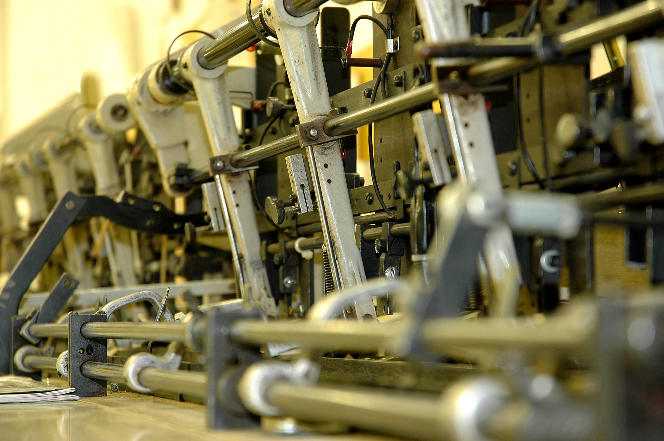 RelyEZ Unveils VentureEdge 800: Next-Generation 800 V AC Energy Storage System Tailored for Europe